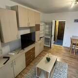 Drumul Taberei, Piata Moghioros